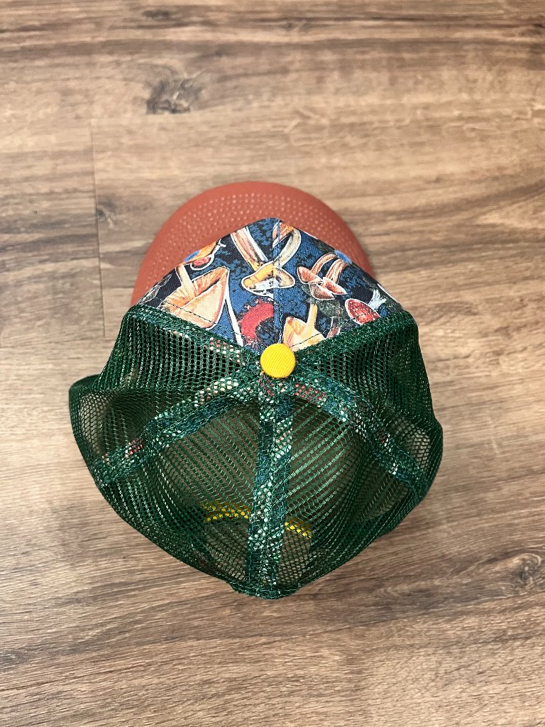 New Sipsey Wilder Mush Love Mushroom Trucker Hat Snapback — image 6 of 8